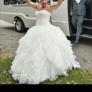 Oleg Cassani Wedding Gown